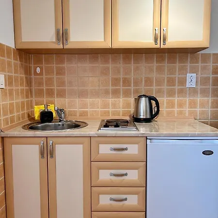 Lav Apartments Херцег-Нови Экстерьер фото