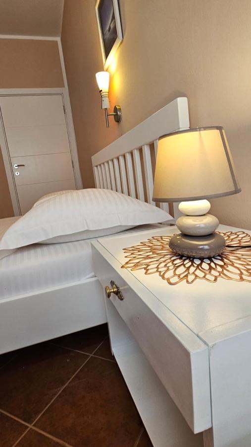 Apartment Lav *