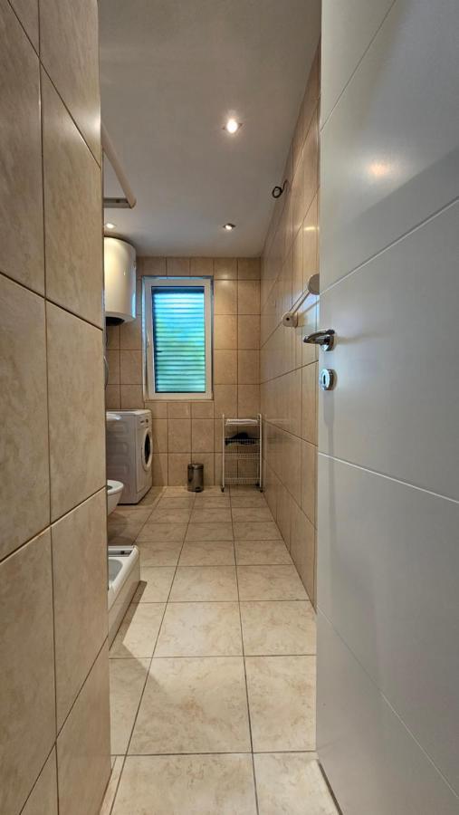 Lav Apartment *